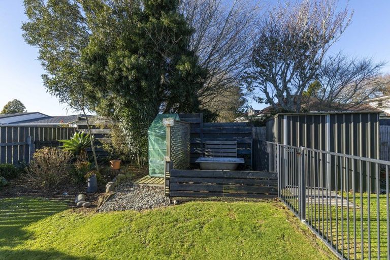 Photo of property in 283a Mangorei Road, Merrilands, New Plymouth, 4312