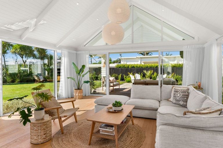 Photo of property in 22 Dune View Drive, Mangawhai, 0505