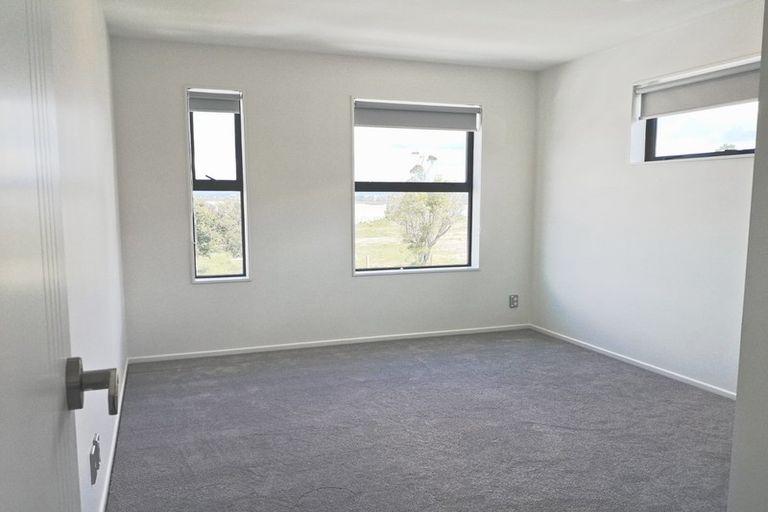 Photo of property in 17d Scott Road, Hobsonville, Auckland, 0616