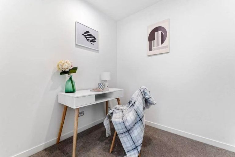 Photo of property in 7/12 Statesman Street, Henderson, Auckland, 0612