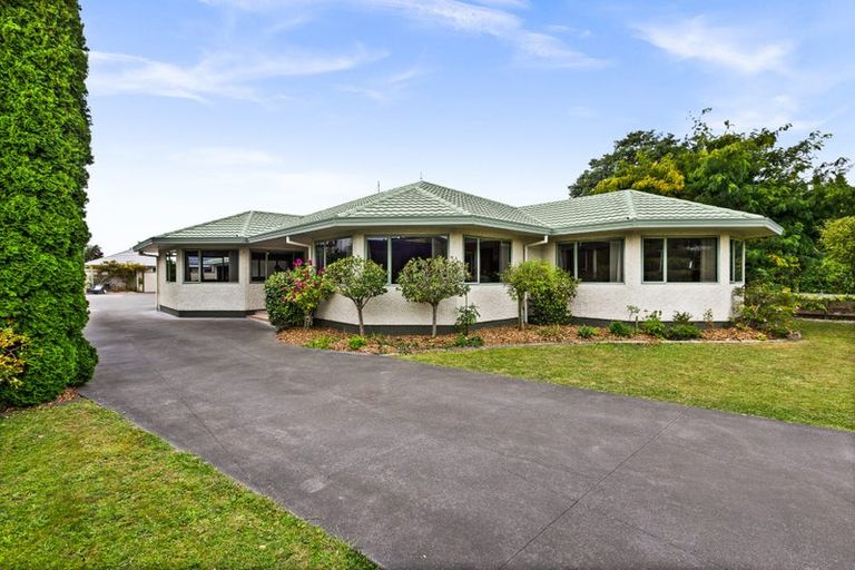 Photo of property in 17a Dinton Street, Russley, Christchurch, 8042