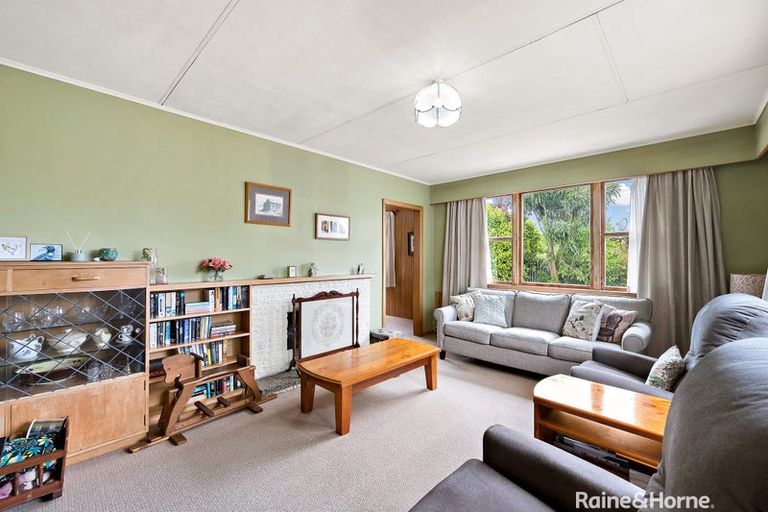 Photo of property in 112 South Road, Solway, Masterton, 5810