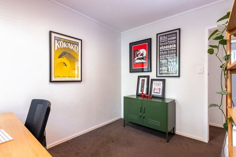 Photo of property in 83 Pleasant Road, Glen Eden, Auckland, 0602