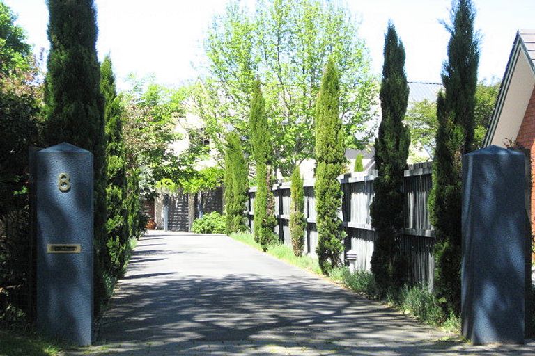Photo of property in 8 Grangewood Lane, Burnside, Christchurch, 8053