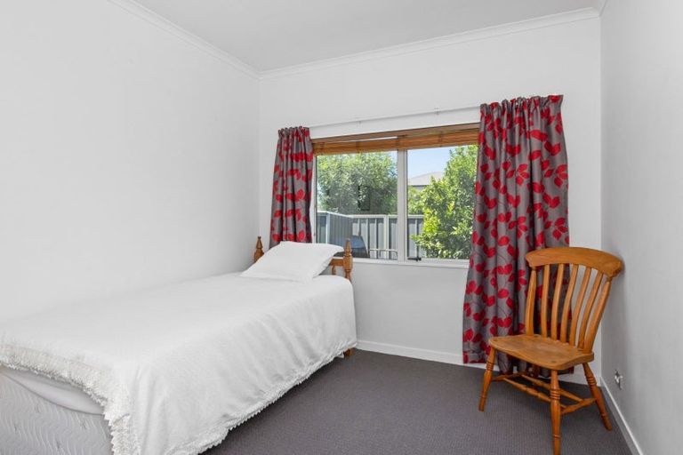 Photo of property in 66 Kent Terrace, Taradale, Napier, 4112