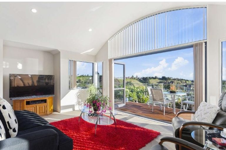 Photo of property in 9 Astor Place, Welcome Bay, Tauranga, 3112