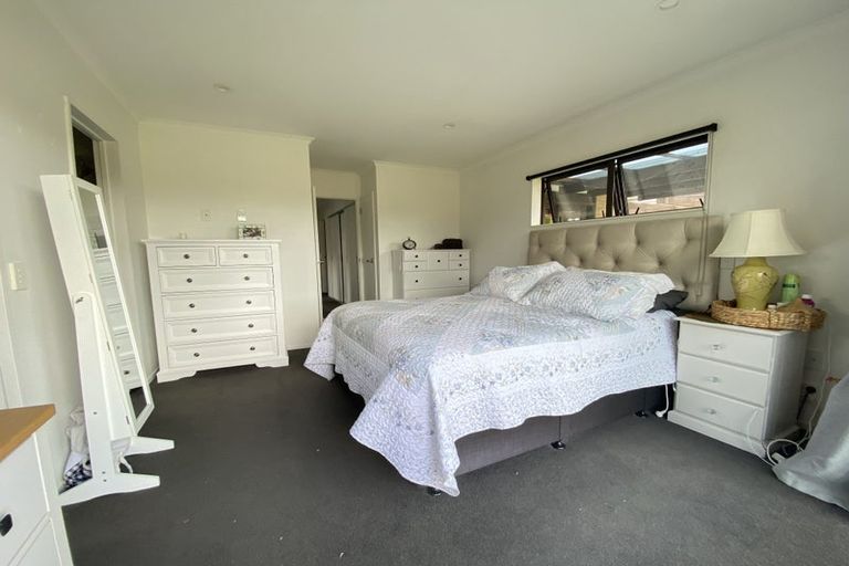 Photo of property in 5b Armitage Place, Tuakau, 2121