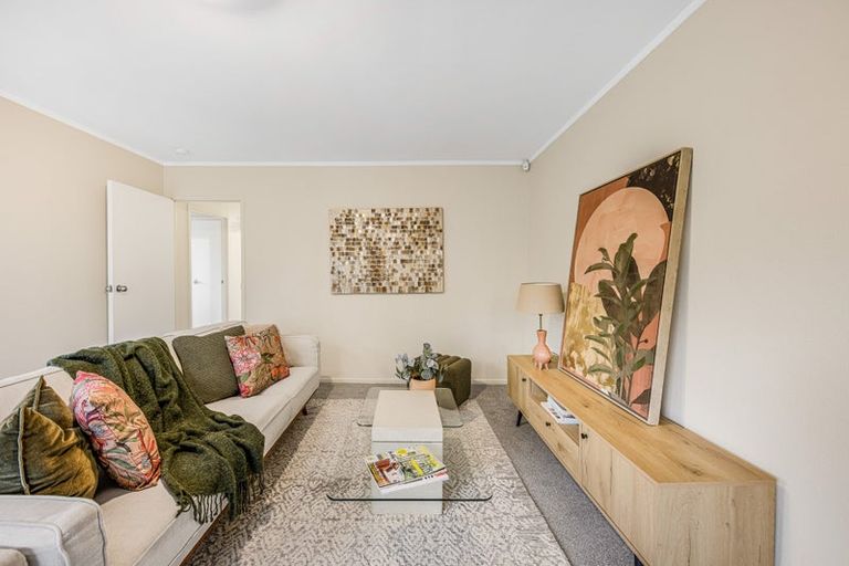 Photo of property in 2/21 Gardner Avenue, New Lynn, Auckland, 0600