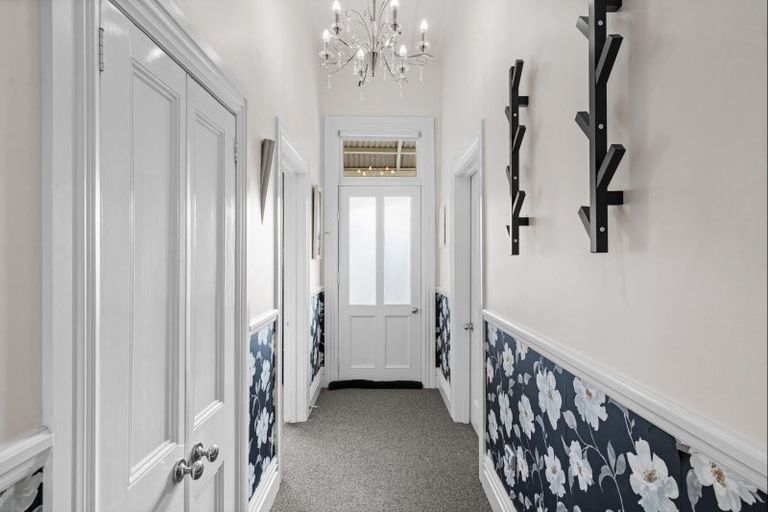 Photo of property in 141 Main Street, Greytown, 5712