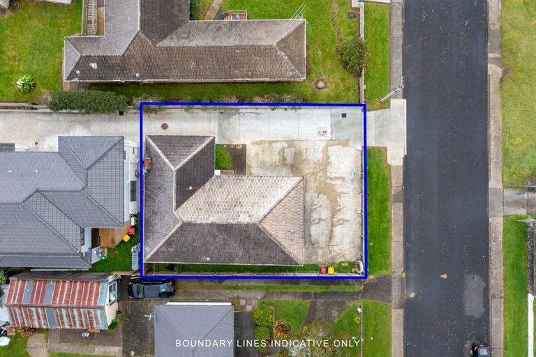 Photo of property in 51 Hallberry Road, Mangere East, Auckland, 2024