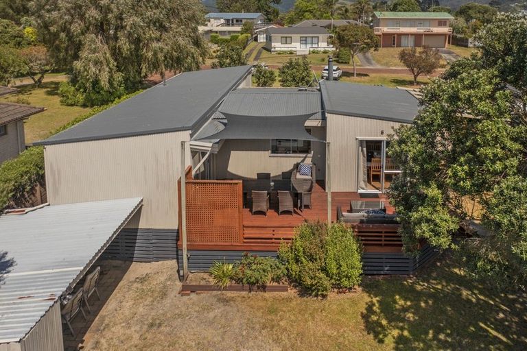 Photo of property in 15 Mccormick Place, Pauanui, Hikuai, 3579