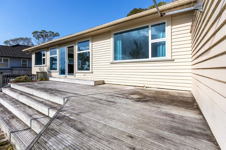 Photo of property in 31 Queens Road, Glen Avon, New Plymouth, 4312