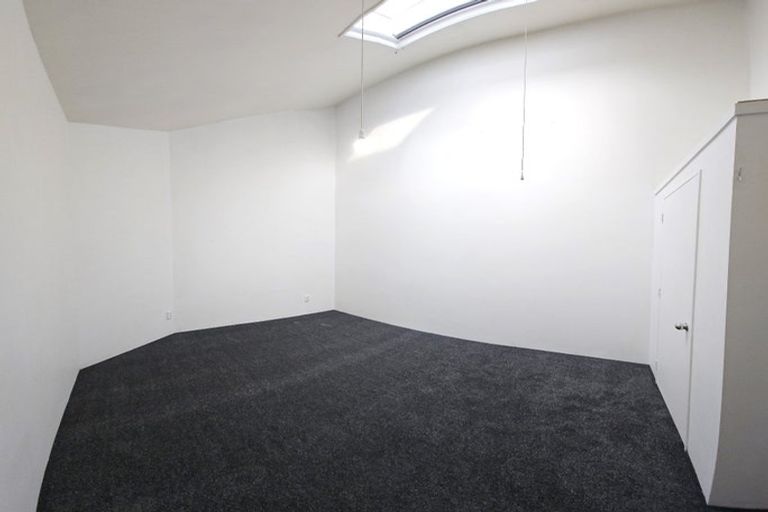 Photo of property in 5u4 Hopper Street, Mount Cook, Wellington, 6011