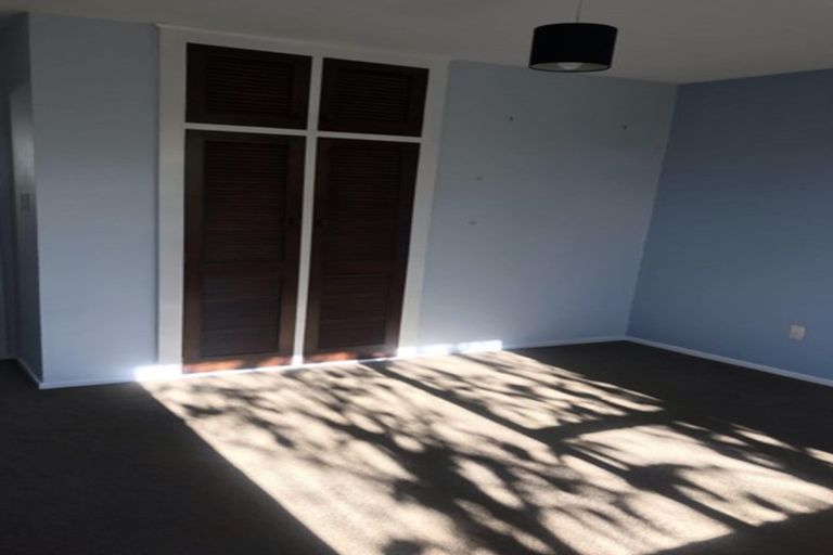 Photo of property in 2/12 Glen Place, Parklands, Christchurch, 8083