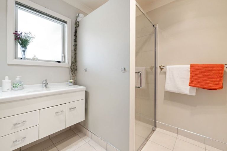 Photo of property in 5 Walter Court, Cambridge, 3434