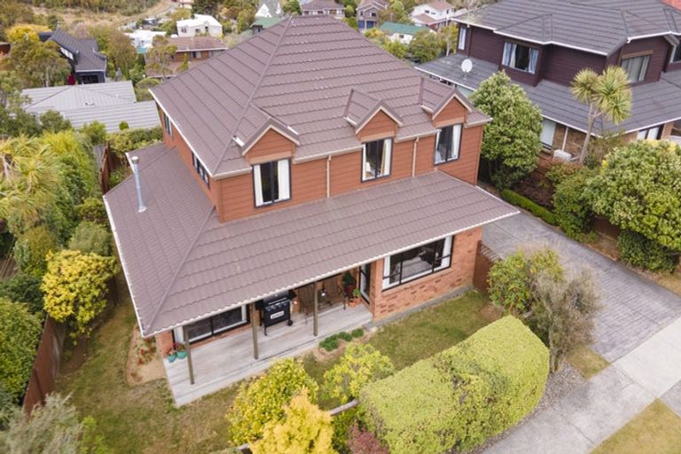 Photo of property in 7 Montrose Grove, Churton Park, Wellington, 6037