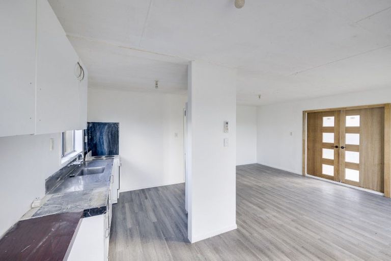 Photo of property in 15b Kilkee Terrace, Flaxmere, Hastings, 4120