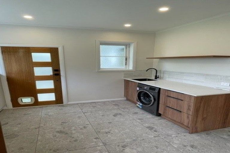 Photo of property in 27 Piko Crescent, Riccarton, Christchurch, 8041