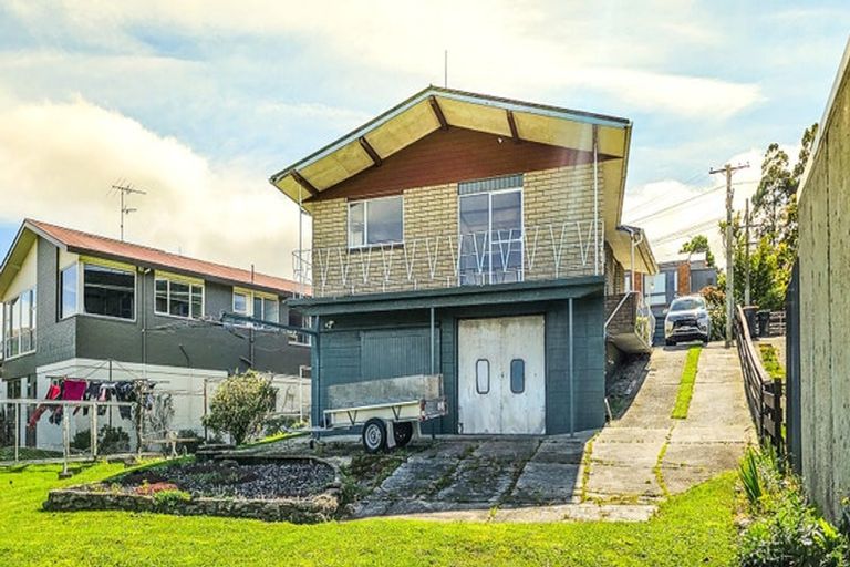 Photo of property in 10 Dalrymple Street, Pine Hill, Dunedin, 9010