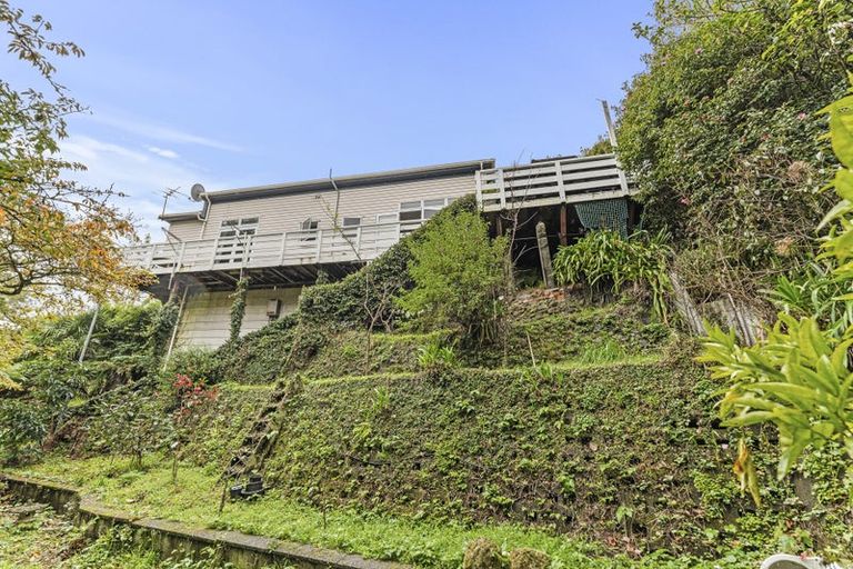 Photo of property in 28 Carrington Street, New Plymouth, 4310