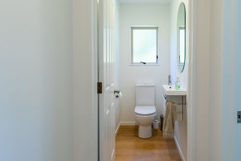 Photo of property in 46 Huia Road, Titirangi, Auckland, 0604