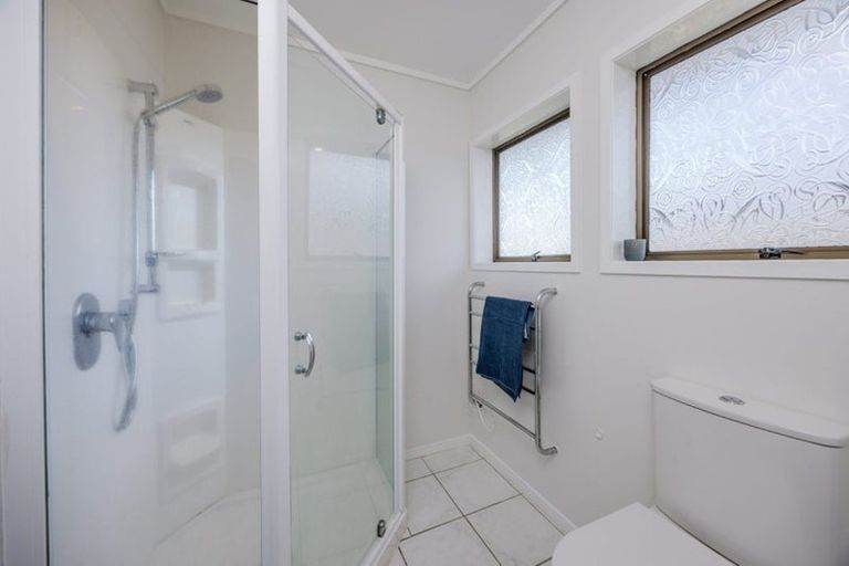 Photo of property in 2/9 Malte Brun Place, Papatoetoe, Auckland, 2025