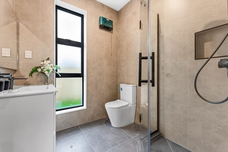 Photo of property in 24 Paihere Street, Huapai, 0810
