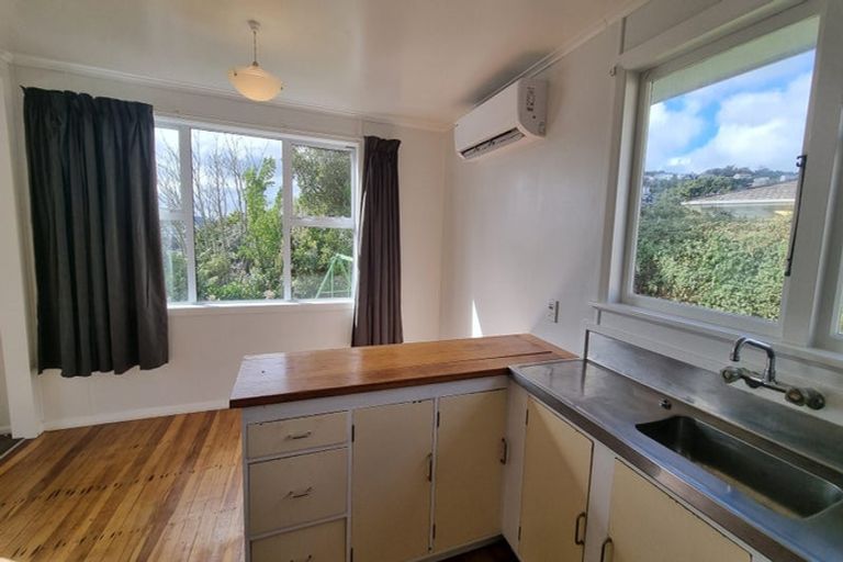 Photo of property in 41 Hindmarsh Street, Johnsonville, Wellington, 6037