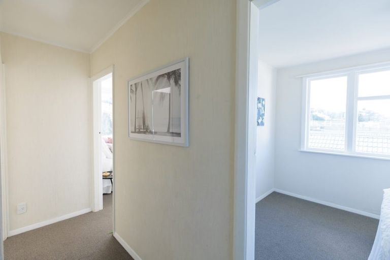 Photo of property in 2f1 Takatimu Way, Johnsonville, Wellington, 6037