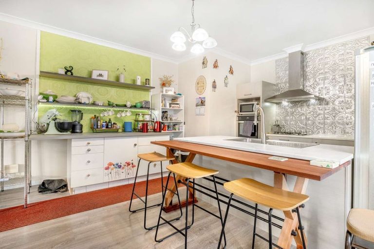 Photo of property in 17 Spier Street, Aramoho, Whanganui, 4500