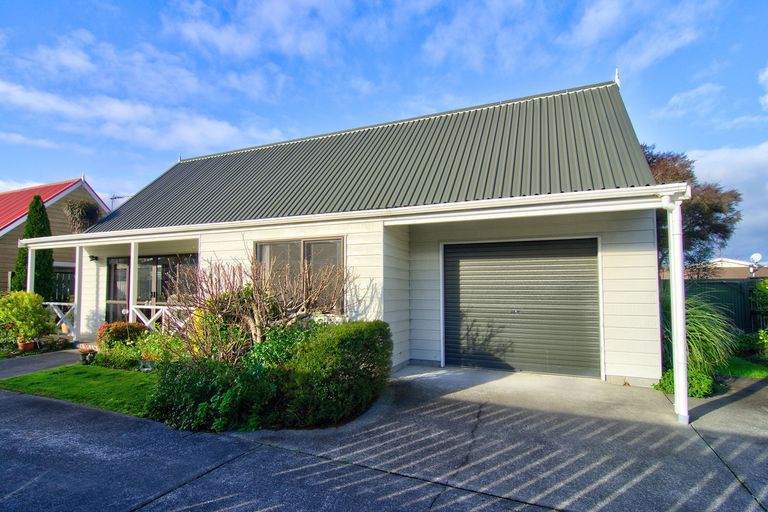 Photo of property in 23a Cole Street, Masterton, 5810