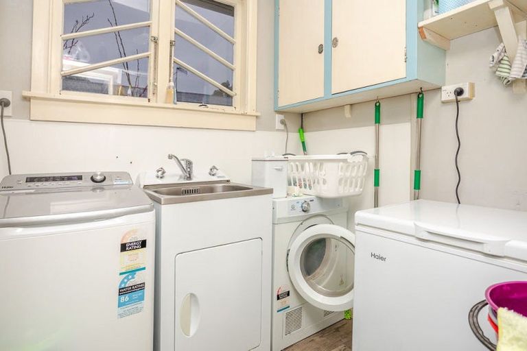 Photo of property in 7 Allan Street, Dannevirke, 4930