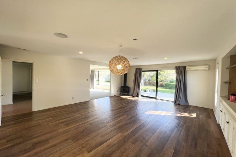 Photo of property in 15 Birchwood Close, Prebbleton, 7604