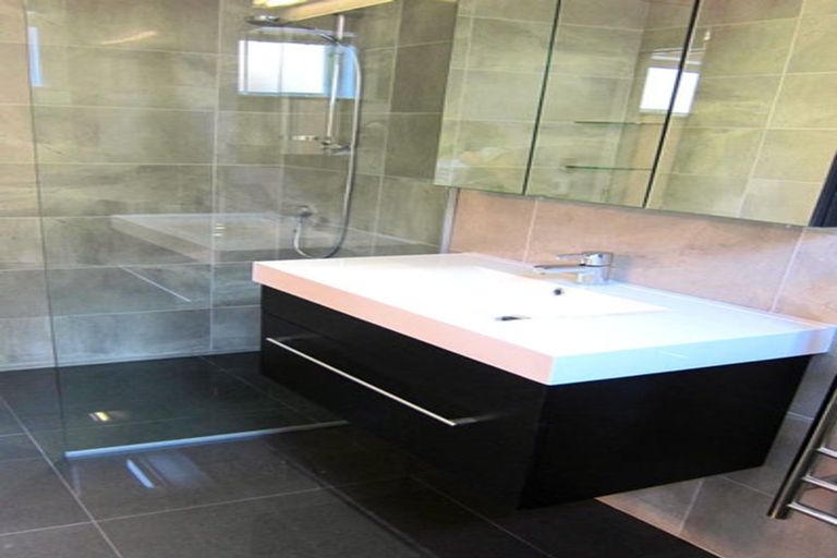 Photo of property in 24 Constable Street, Newtown, Wellington, 6021