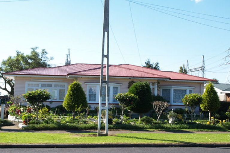 Photo of property in 3 Ferguson Street, Mangere East, Auckland, 2024