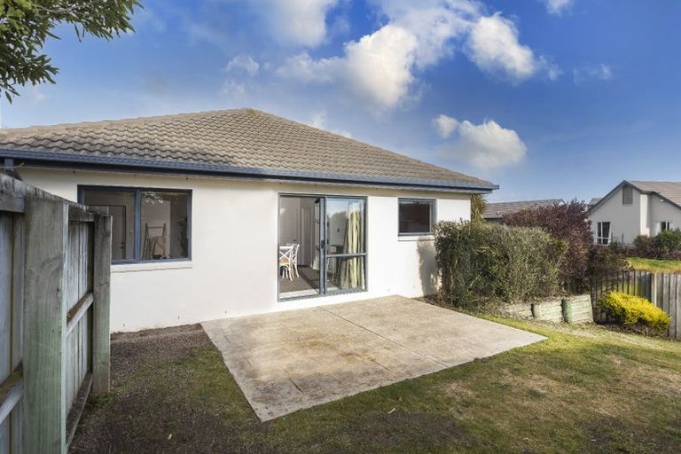 Photo of property in 2 Limes Avenue, Parklands, Christchurch, 8083
