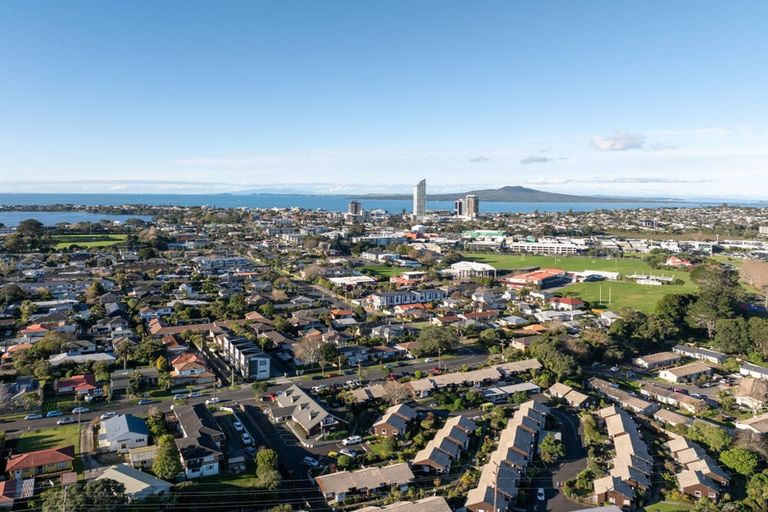 Photo of property in 14/15 Puriri Street, Takapuna, Auckland, 0622