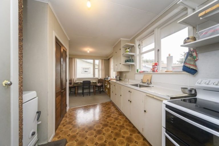 Photo of property in 24 Potaka Street, Marton, 4710