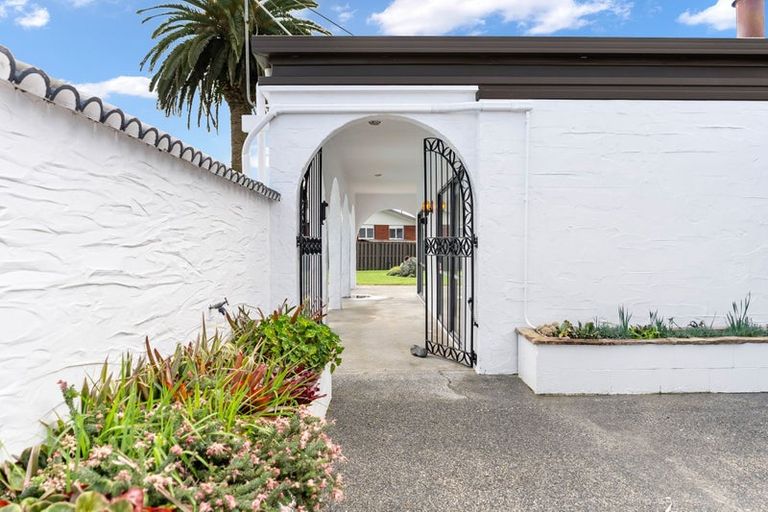 Photo of property in 9 Windsor Avenue, Waikanae, 5036
