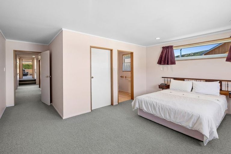 Photo of property in 130 Mount Iron Drive, Wanaka, 9305