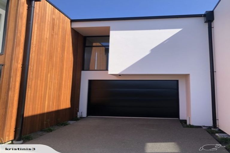 Photo of property in 2/45 Maxwell Street, Riccarton, Christchurch, 8041