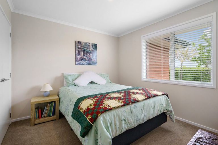 Photo of property in 12 Jarrett Terrace, Leamington, Cambridge, 3432
