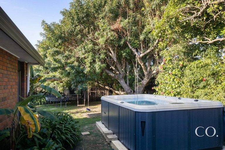 Photo of property in 16 Solway Place, Mount Maunganui, 3116