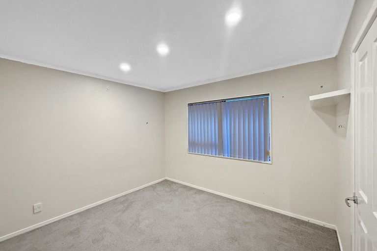 Photo of property in 10 Cabbage Tree Grove, Woodridge, Wellington, 6037