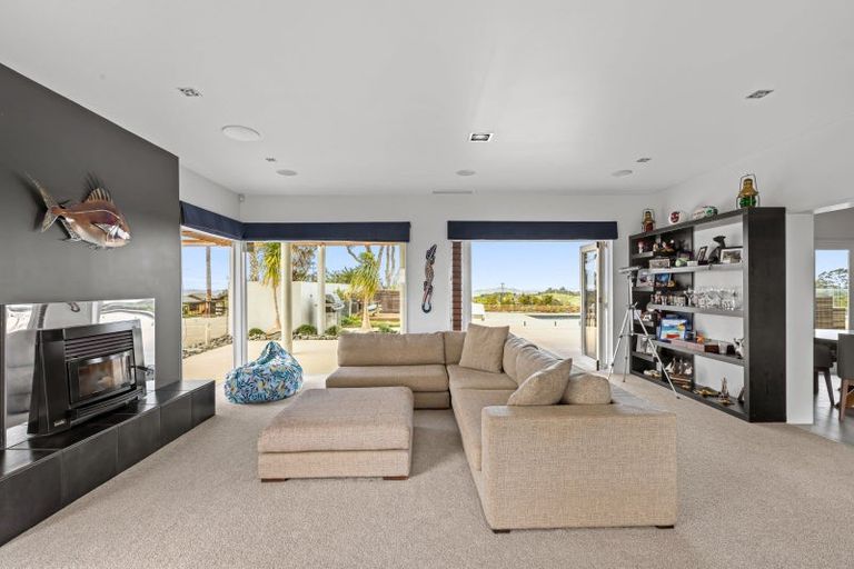 Photo of property in 298 Mahurangi West Road, Puhoi, Warkworth, 0983