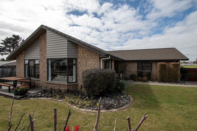 Photo of property in 247 Raeburne Street, Te Awamutu, 3800