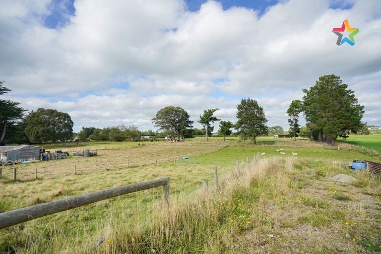 Photo of property in 72 Kirkoswald Street, Wallacetown, 9816