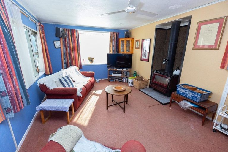 Photo of property in 3 Tudor Street, Hokitika, 7810