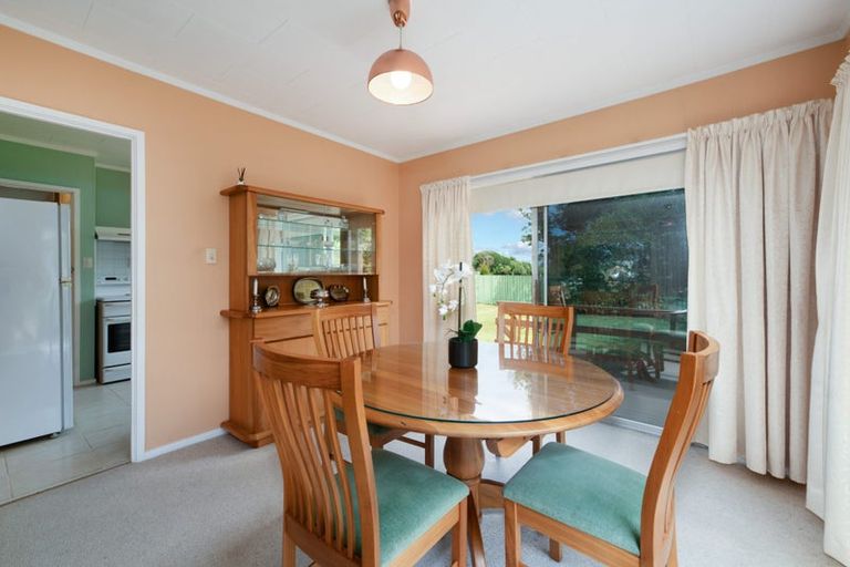 Photo of property in 123 Muir Avenue, Mangere Bridge, Auckland, 2022