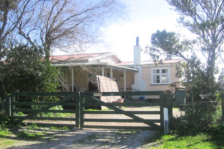 Photo of property in 33 West Coast Road, Te Kopuru, 0391